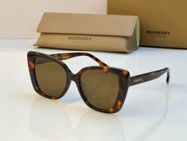 Picture of Burberry Sunglasses _SKUfw52368506fw